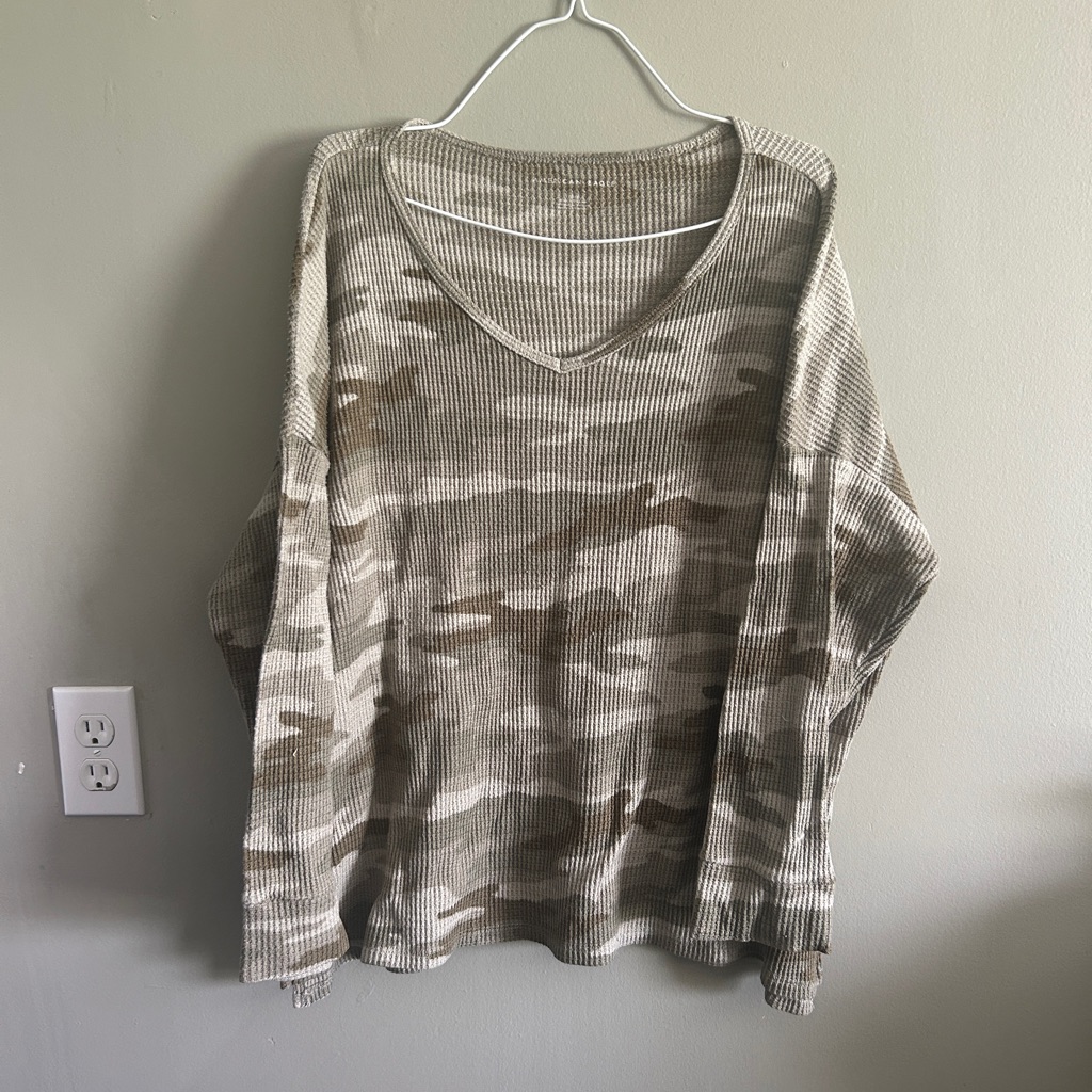 American Eagle Camouflage V-Neck Sweater